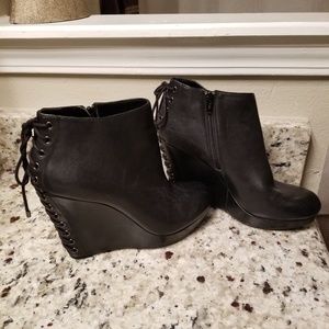 GIANNI BINI Wedge Platform Booties